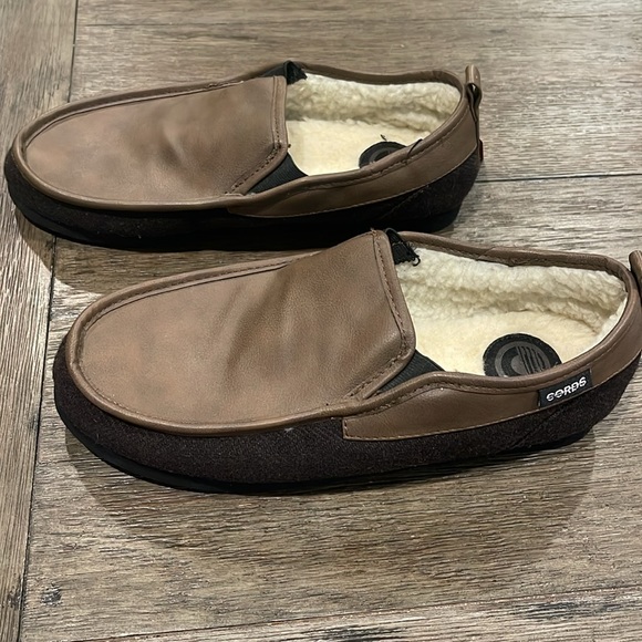 Slip on Cords NWT - Picture 4 of 5